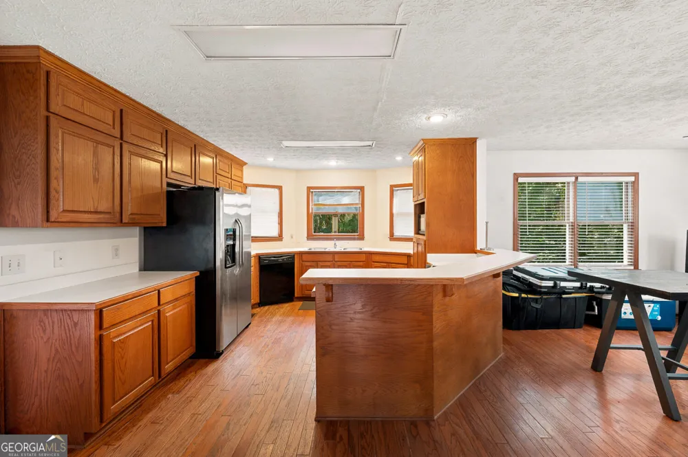 558 Auburn RD Auburn, GA 30011
