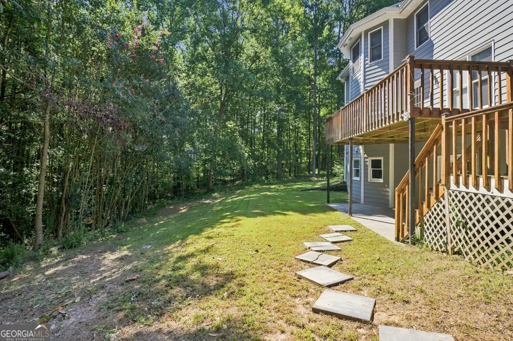 558 Auburn RD Auburn, GA 30011