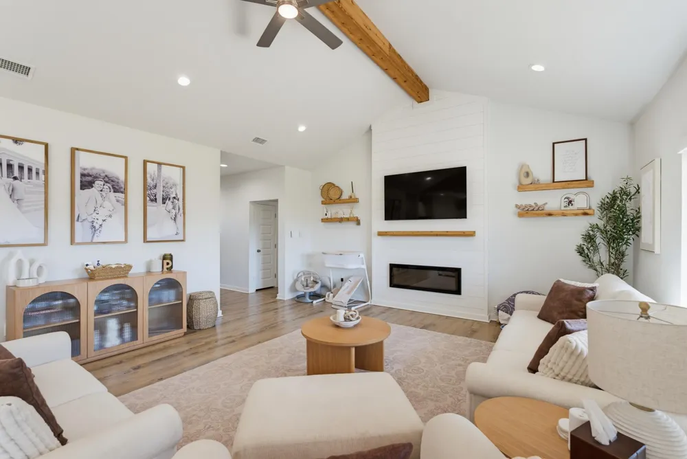 1527 Fletchers Path Buffalo Gap, TX 79508