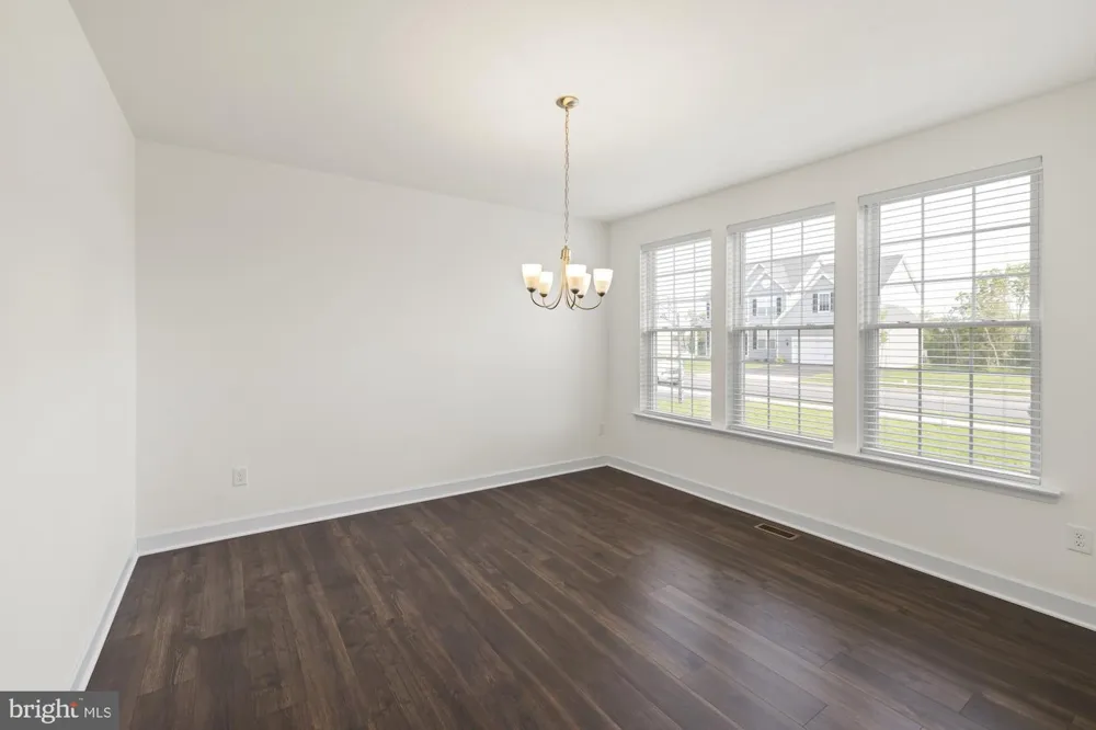 53 NUTHATCH DRIVE Gettysburg, PA 17325