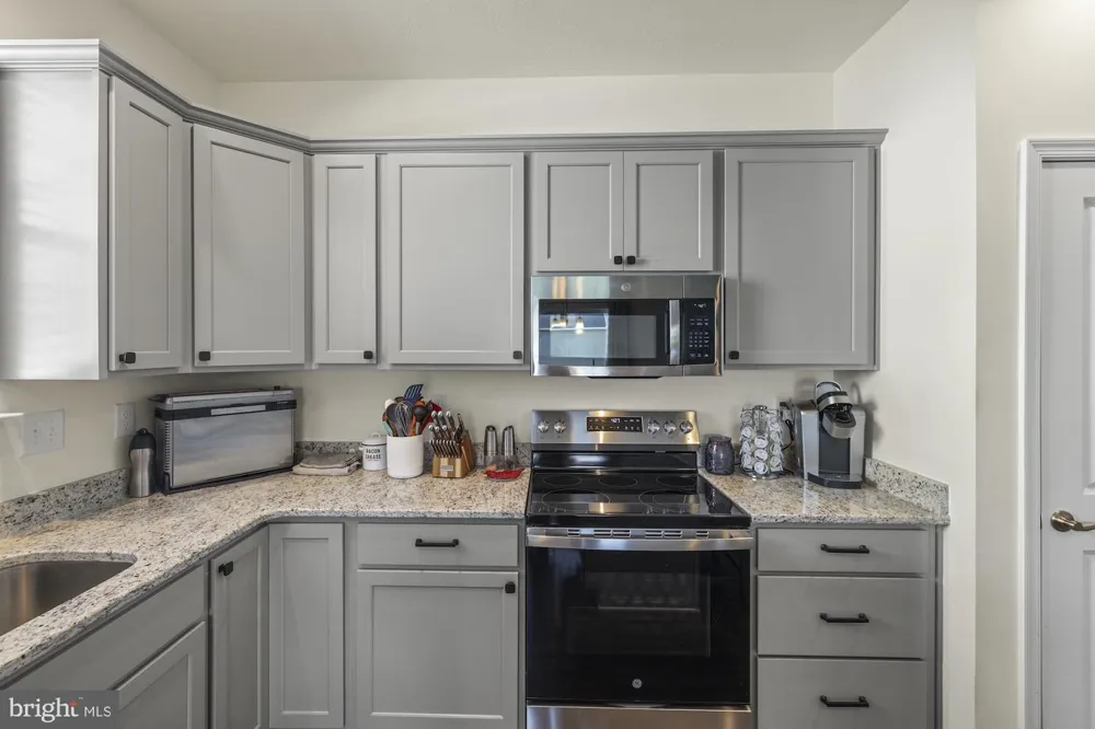 53 NUTHATCH DRIVE Gettysburg, PA 17325