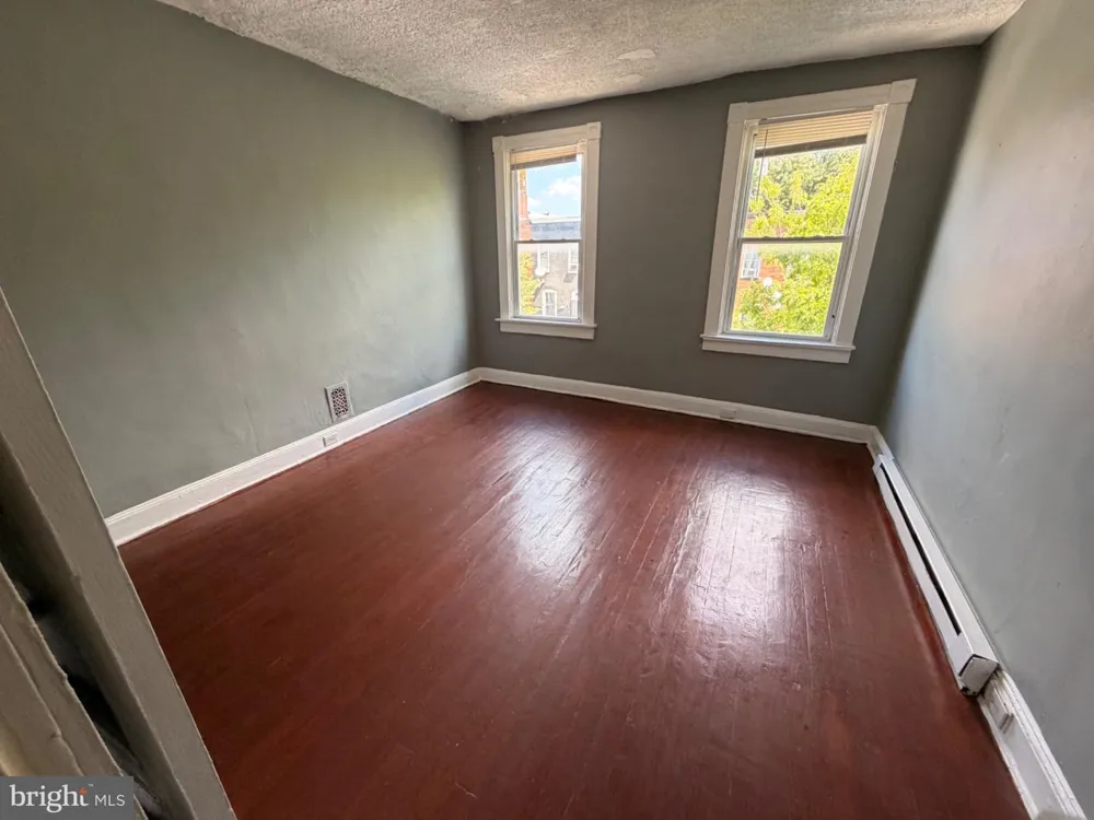 110 S CATHERINE STREET Baltimore, MD 21223