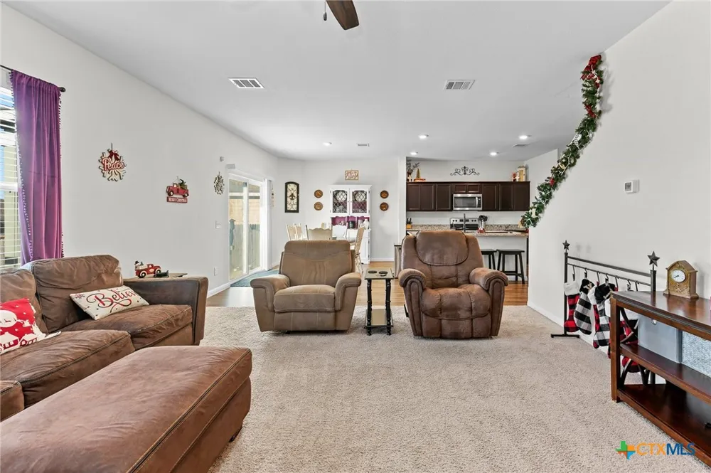19328 Berringer Drive Pflugerville, TX 78660