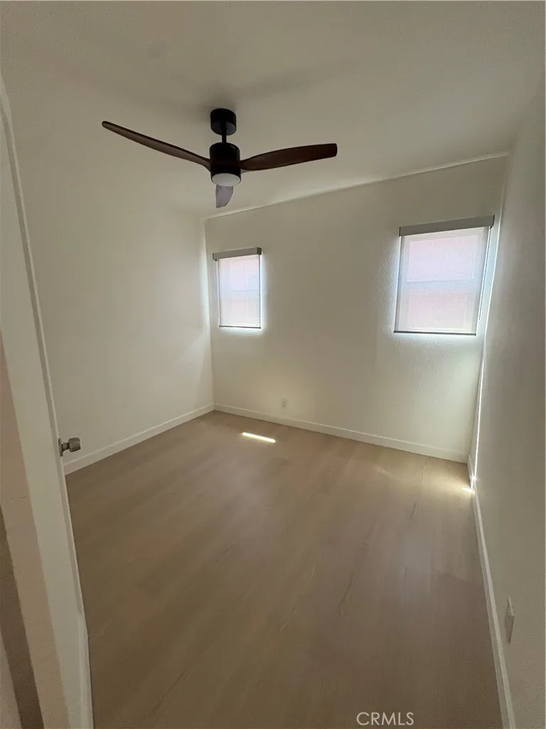 1134 S Fairfax #5 Los Angeles, CA 90019