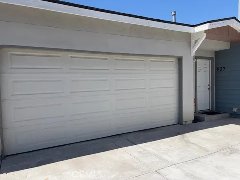 927 W. Olive Ave