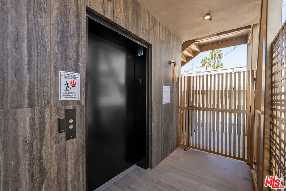 1021 Ogden Drive #PH 7 West Hollywood, CA 90046