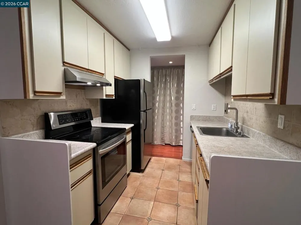 1236 Walker Ave #105 Walnut Creek, CA 94596
