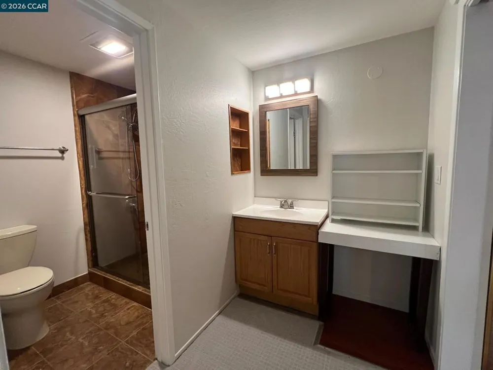 1236 Walker Ave #105 Walnut Creek, CA 94596