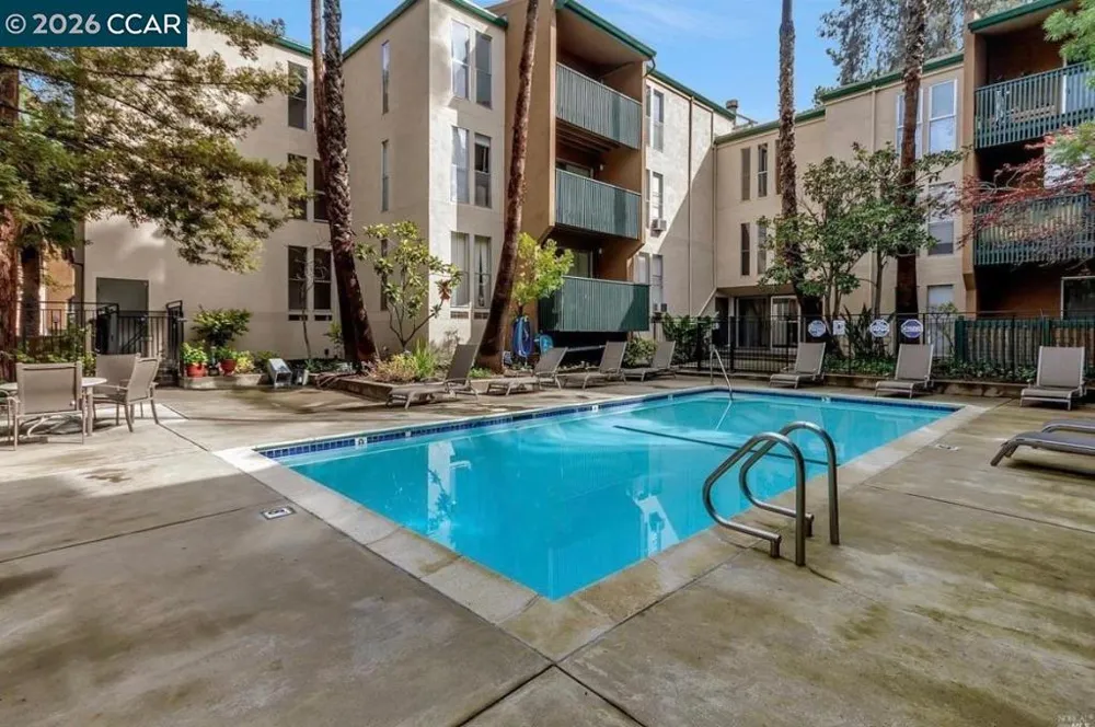 1236 Walker Ave #105 Walnut Creek, CA 94596