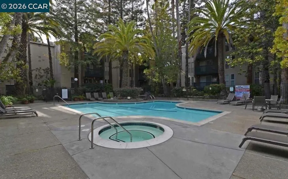 1236 Walker Ave #105 Walnut Creek, CA 94596
