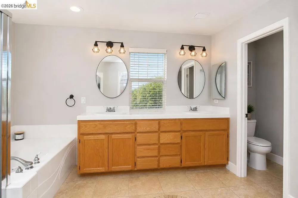 2913 Haddington Ct Brentwood, CA 94513