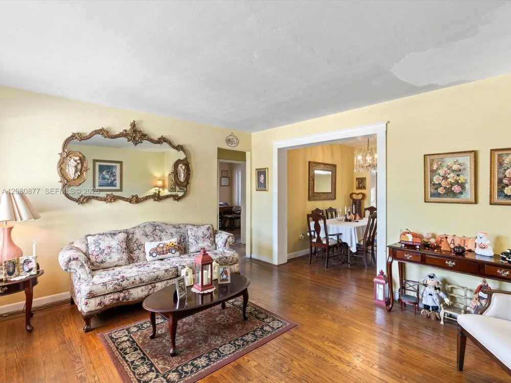 1828 SW 18th St Miami, FL 33145