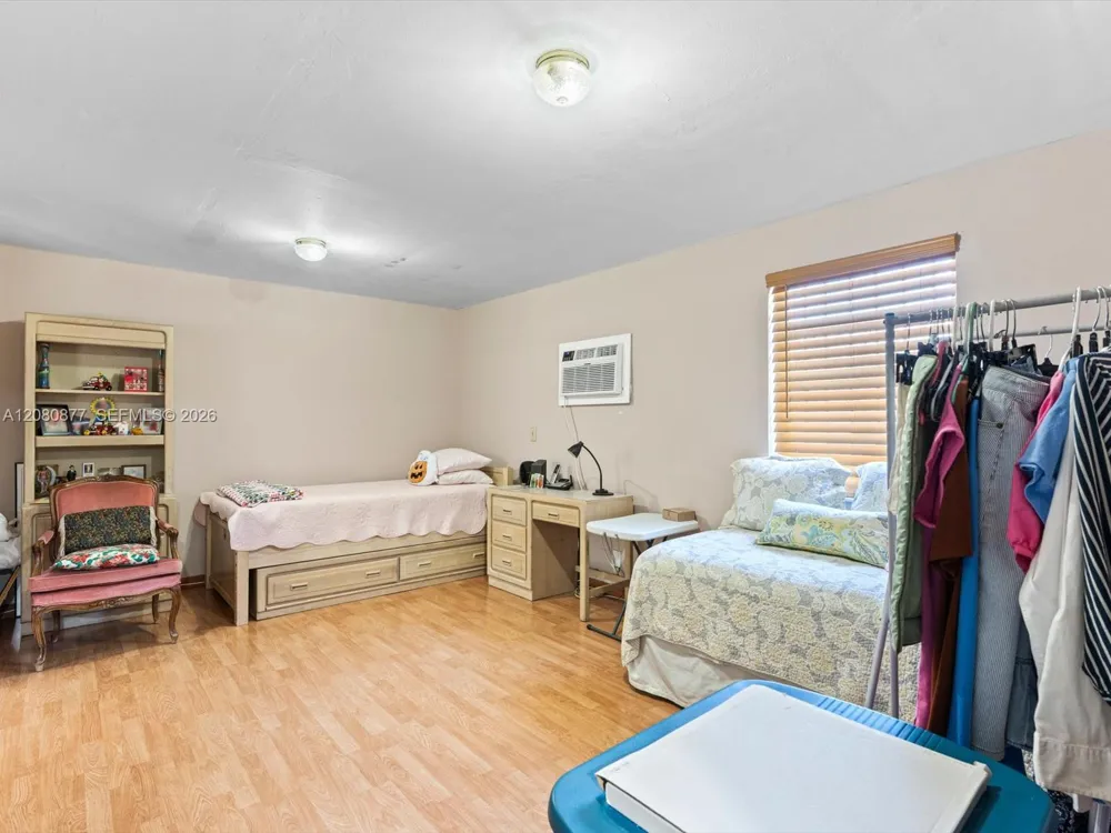 1828 SW 18th St Miami, FL 33145