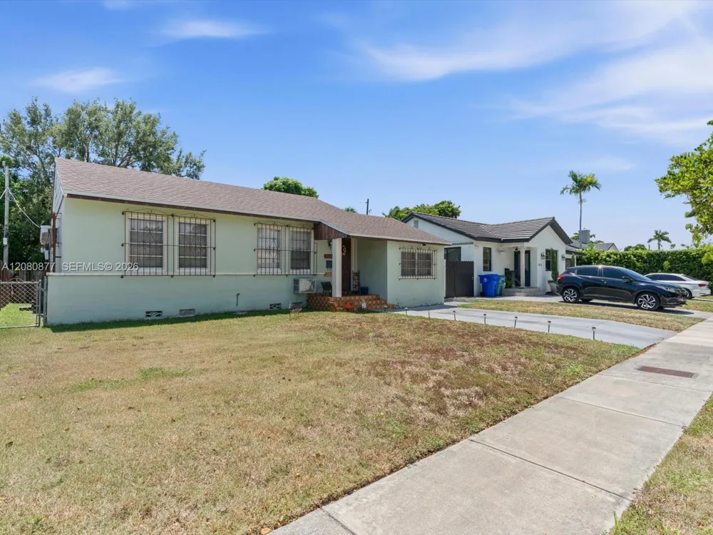 1828 SW 18th St Miami, FL 33145