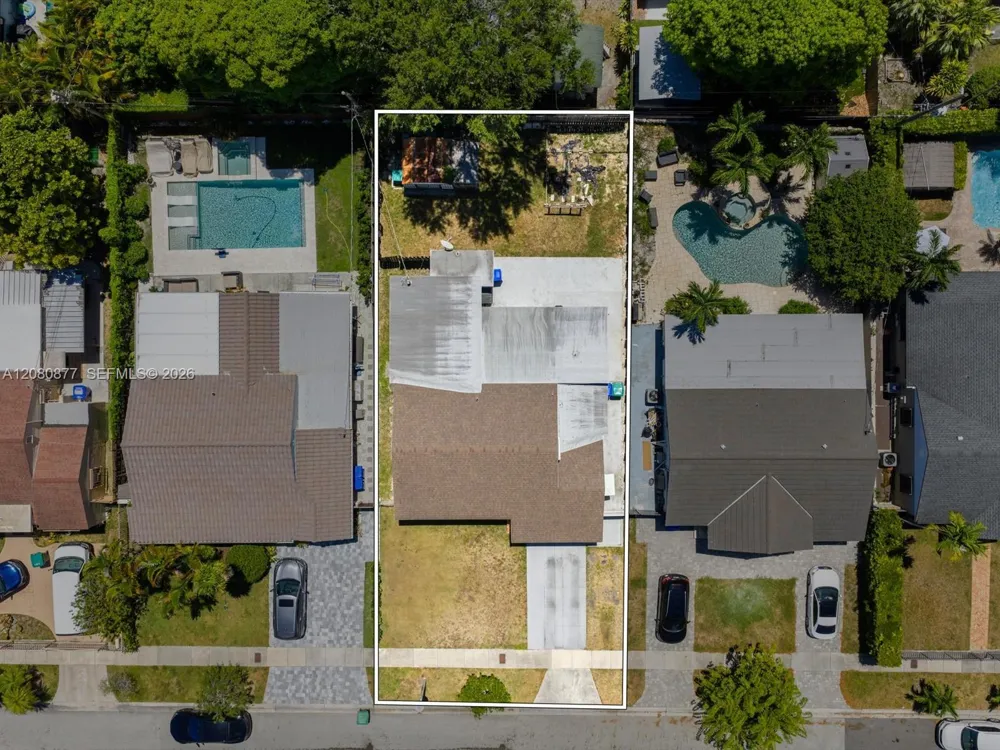 1828 SW 18th St Miami, FL 33145