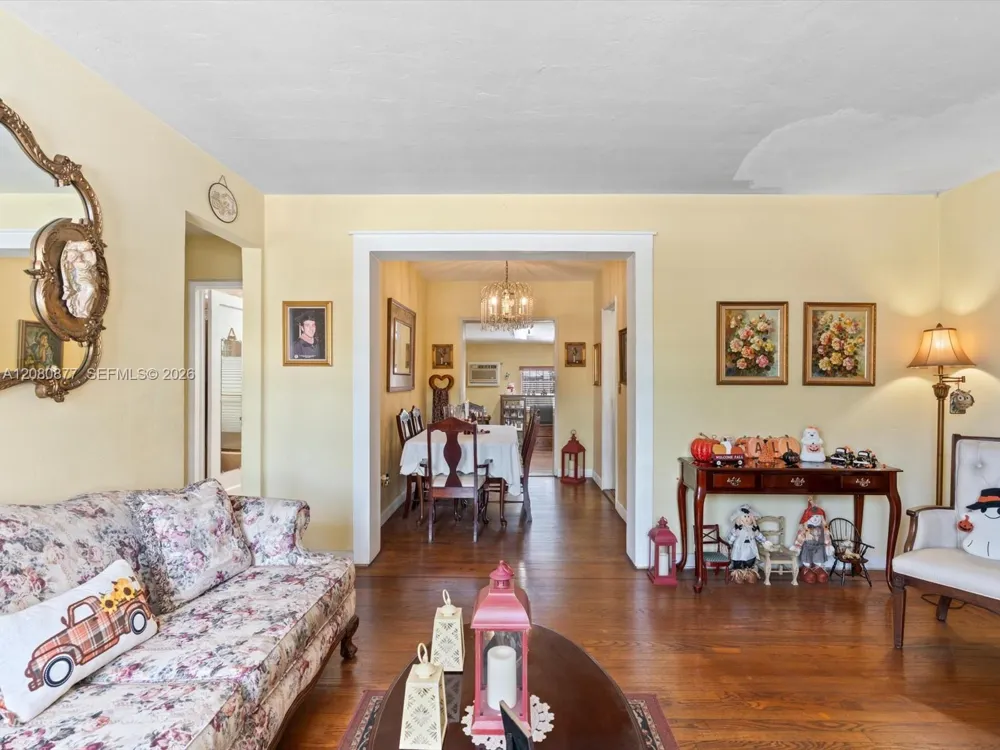 1828 SW 18th St Miami, FL 33145