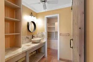 6 Royal Palm Way #Unit 111 Boca Raton, FL 33432