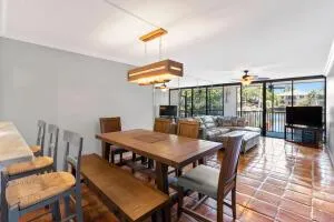 6 Royal Palm Way #Unit 111 Boca Raton, FL 33432