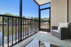 6 Royal Palm Way #Unit 111 Boca Raton, FL 33432