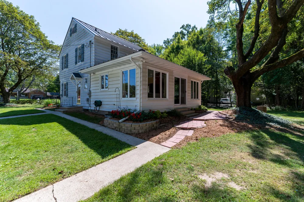 8620 S Westnedge Avenue Portage City, MI 49002