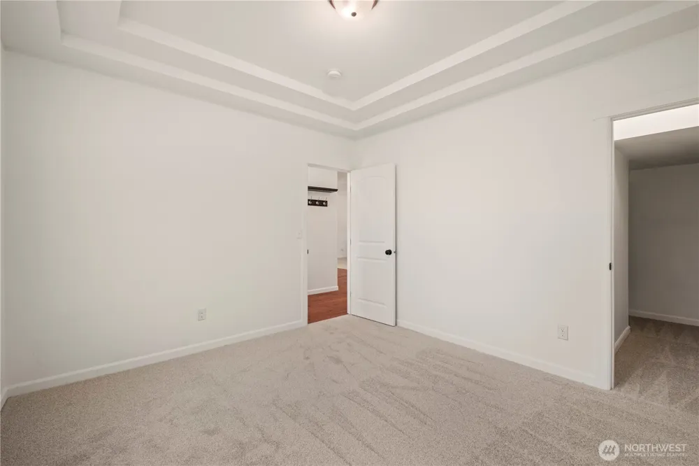 21011 SE 39TH DR Bothell, WA 98021