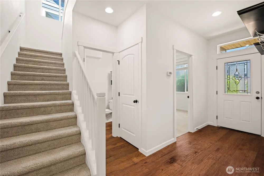 21011 SE 39TH DR Bothell, WA 98021