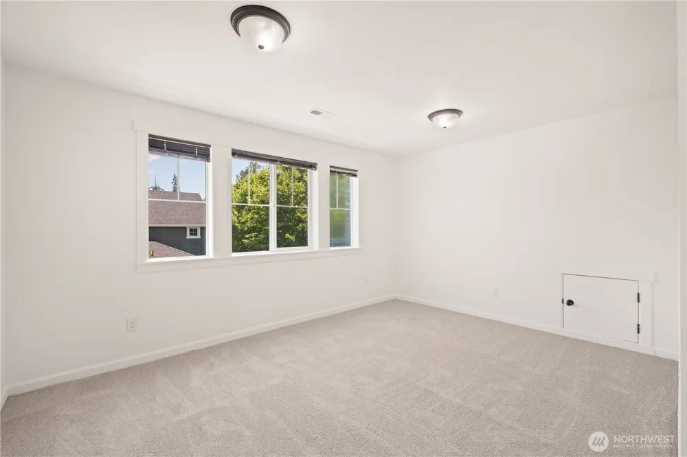 21011 SE 39TH DR Bothell, WA 98021