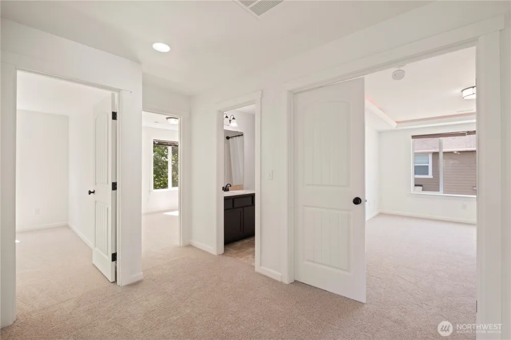 21011 SE 39TH DR Bothell, WA 98021