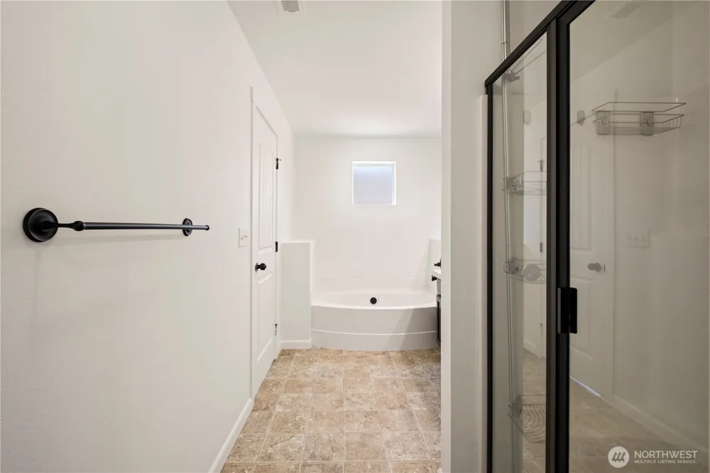 21011 SE 39TH DR Bothell, WA 98021