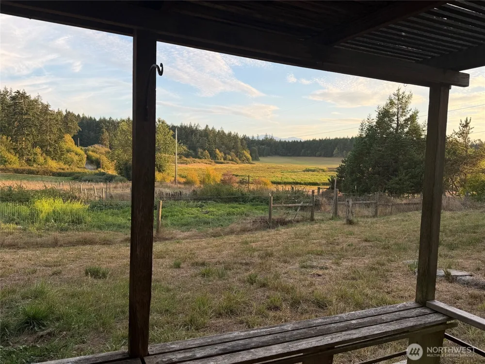 3295 Hastings Port Townsend, WA 98368