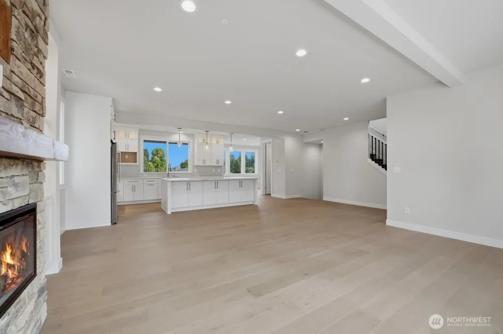 8529 230th Place SW #10 Edmonds, WA 98026