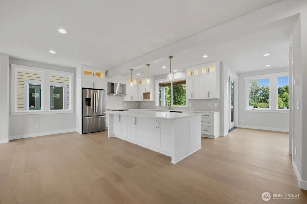 8529 230th Place SW #10 Edmonds, WA 98026