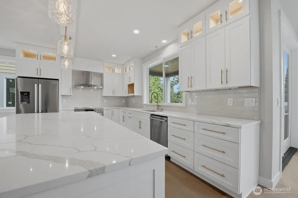 8529 230th Place SW #10 Edmonds, WA 98026