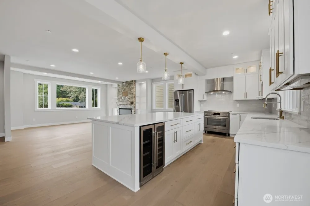 8529 230th Place SW #10 Edmonds, WA 98026