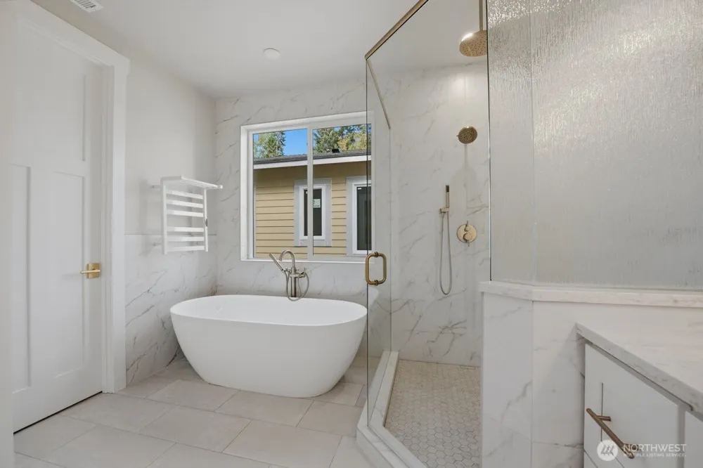 8529 230th Place SW #10 Edmonds, WA 98026