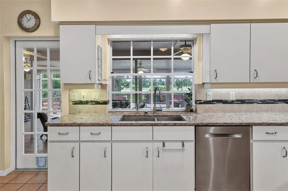 1221 E EDGEWOOD DRIVE Lakeland, FL 33803