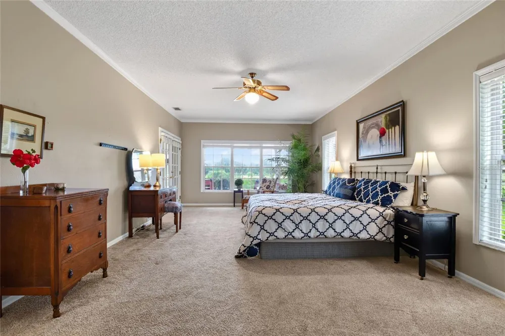1221 E EDGEWOOD DRIVE Lakeland, FL 33803