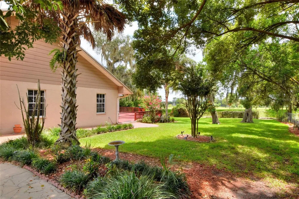 1221 E EDGEWOOD DRIVE Lakeland, FL 33803
