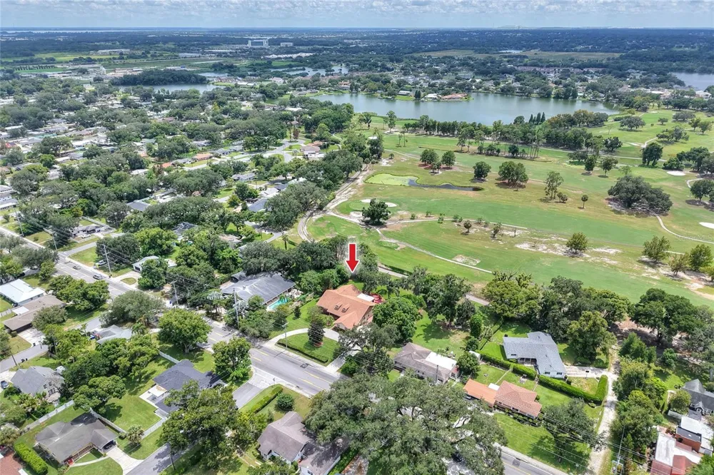 1221 E EDGEWOOD DRIVE Lakeland, FL 33803