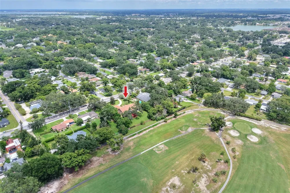 1221 E EDGEWOOD DRIVE Lakeland, FL 33803