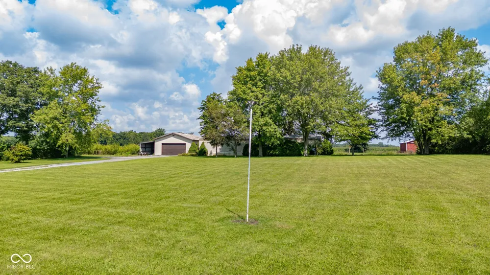 9990 W State Road 38 Markleville, IN 46056