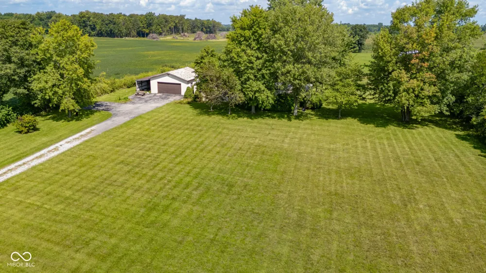 9990 W State Road 38 Markleville, IN 46056