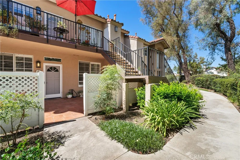 9 Silktassel Rancho Santa Margarita, CA 92688