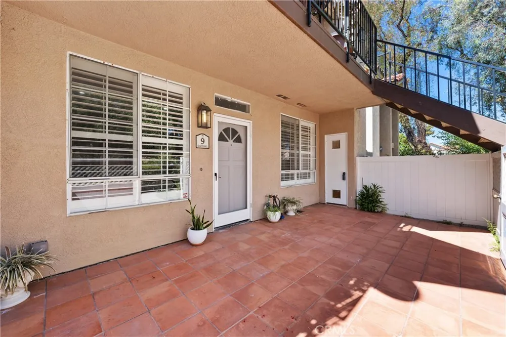 9 Silktassel Rancho Santa Margarita, CA 92688