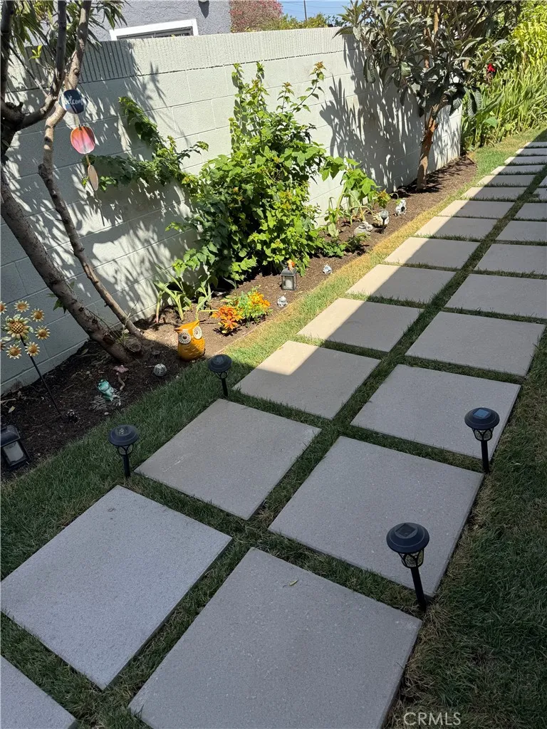 8686 Hastings Cir Huntington Beach, CA 92647