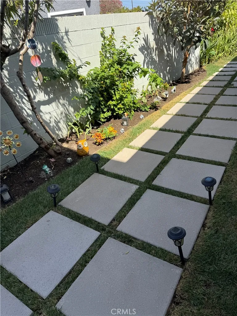 8686 Hastings Cir Huntington Beach, CA 92647