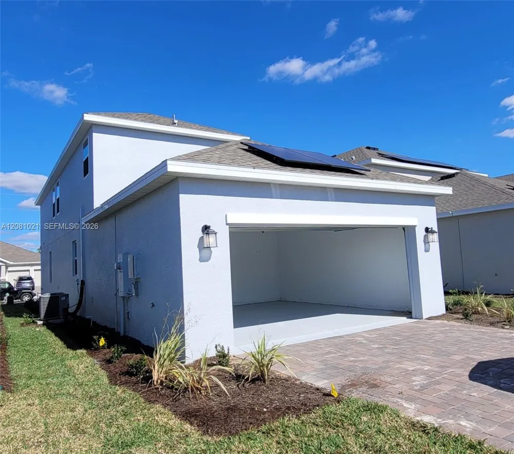 11926 Language Way Orlando, FL 32832