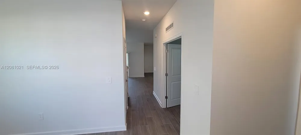 11926 Language Way Orlando, FL 32832