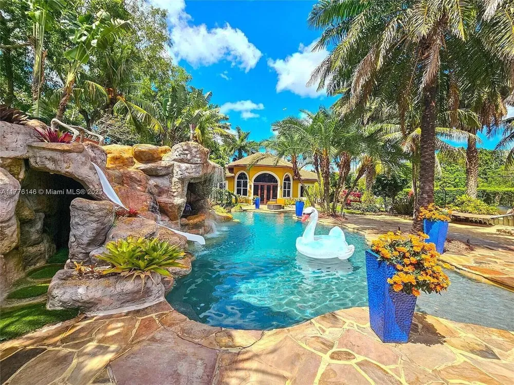 14503 SW 16TH STREET Davie, FL 33325