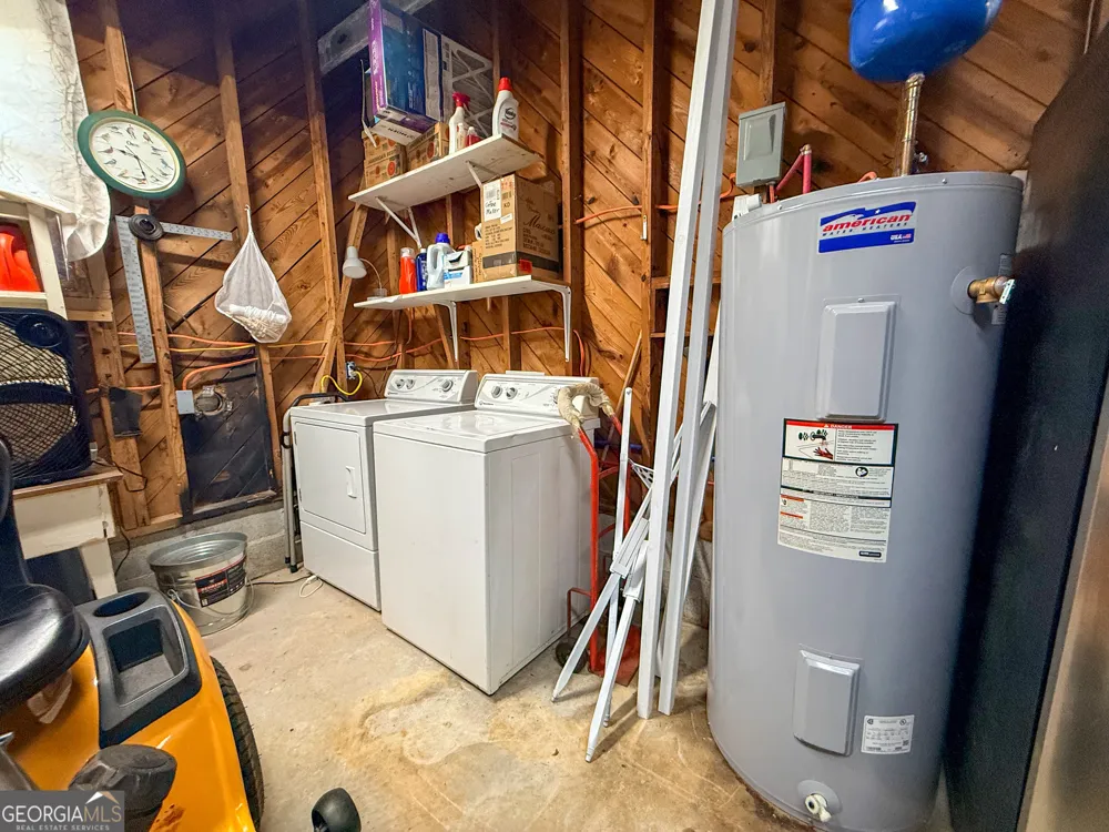 3729 Duncan Bridge RD Cornelia, GA 30531